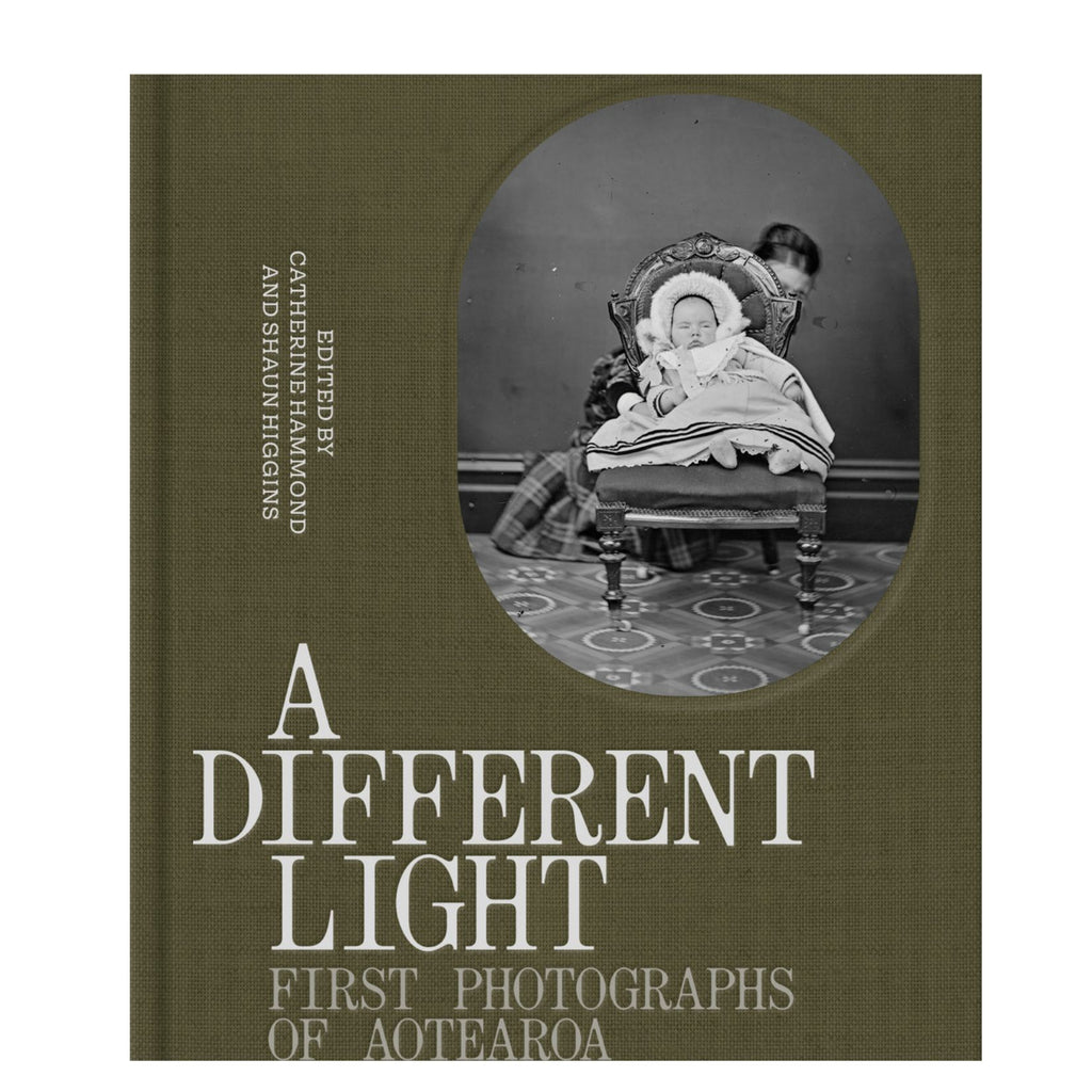 Different Light, A, First Photographs of Aotearoa